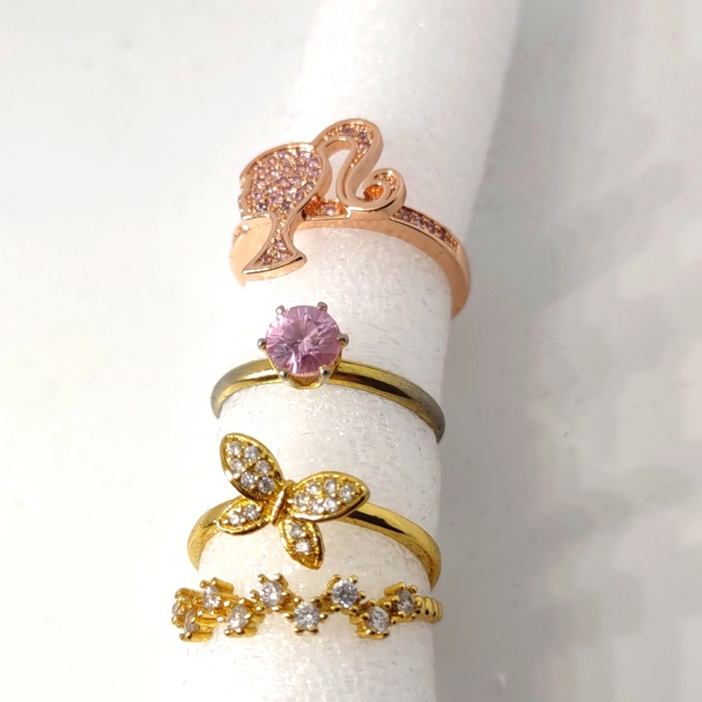 Barbie girl ring set